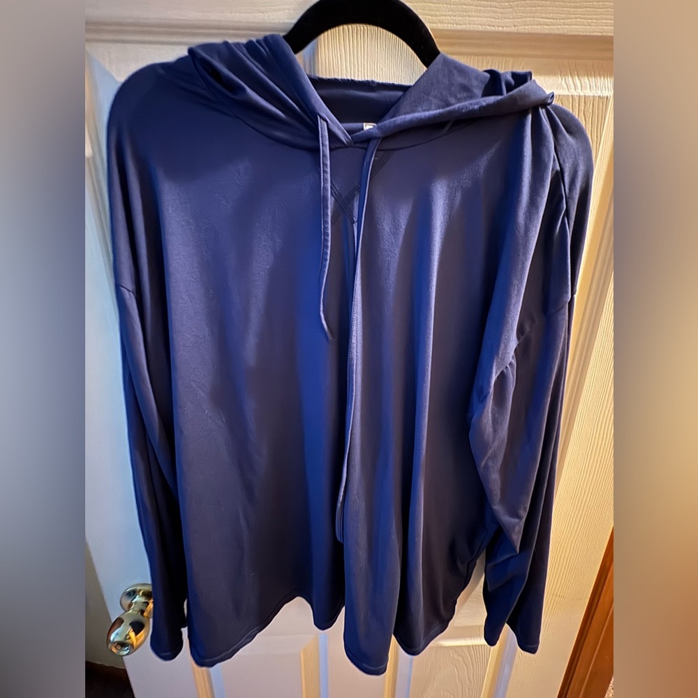 32 Degrees Cool Blue Apparel